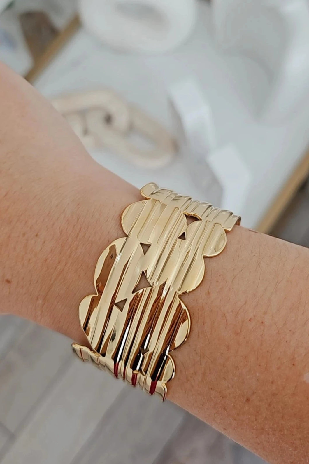 VERONA BANGLE