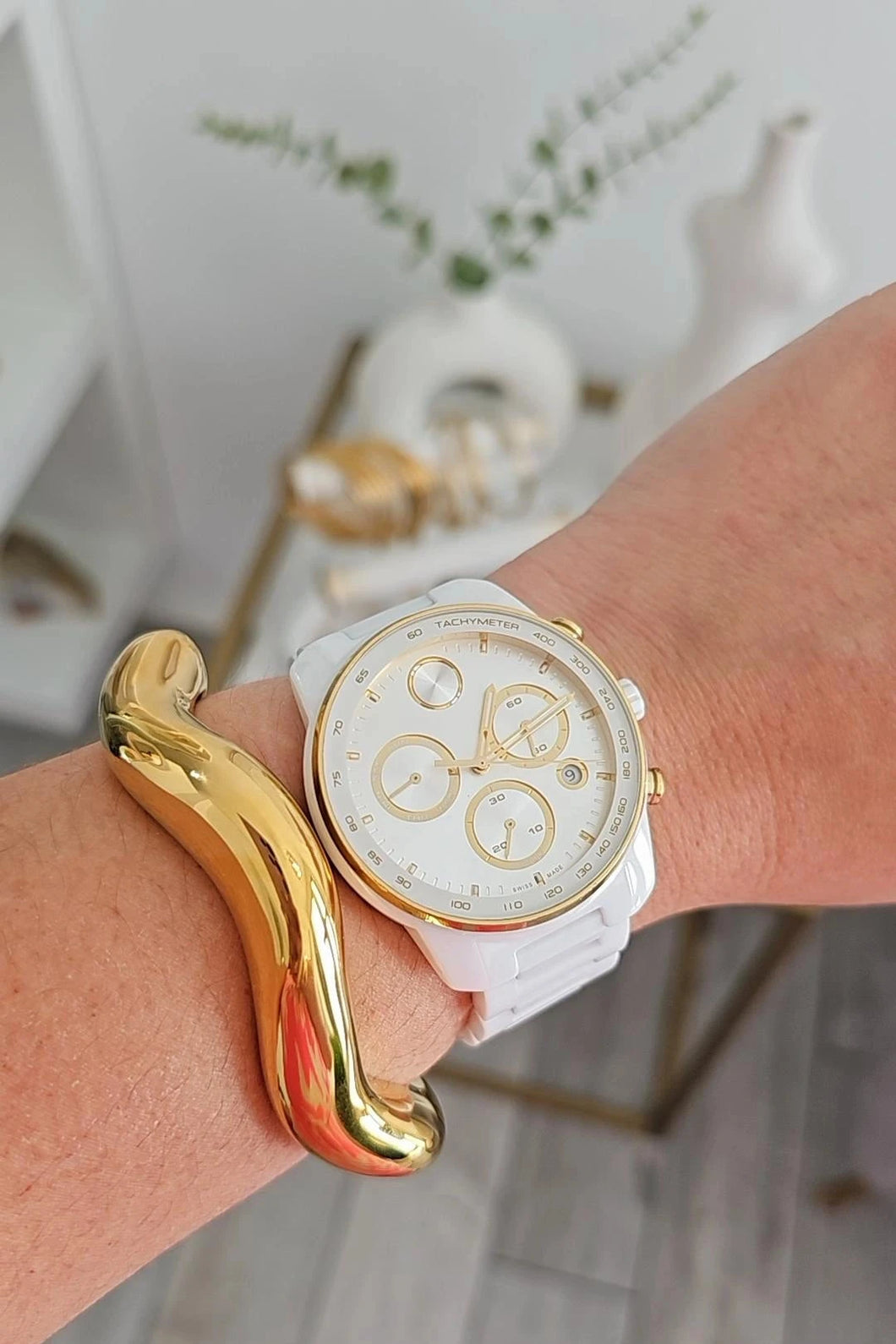 CHUNKY BANGLE