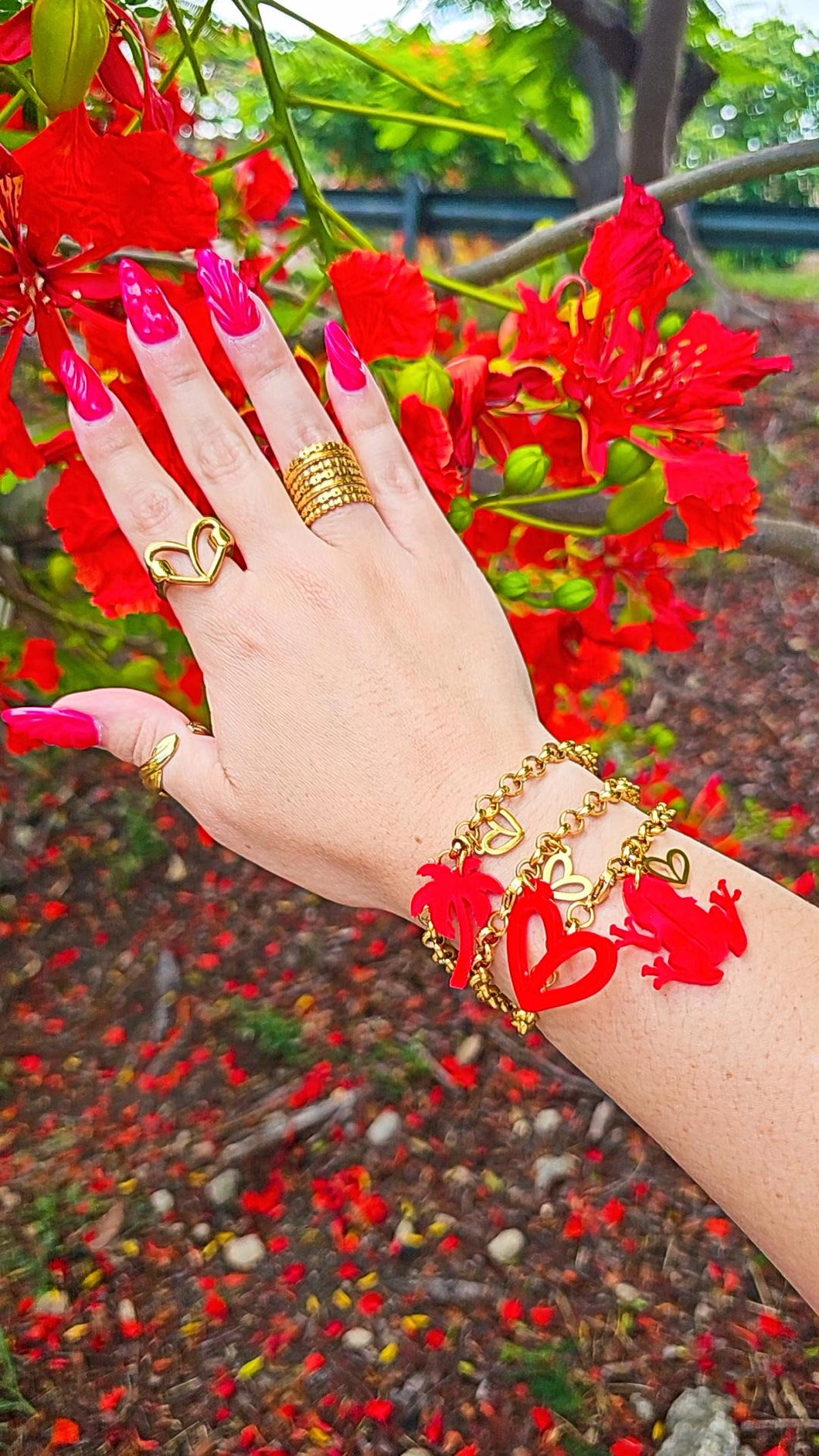 PR RED BRACELET