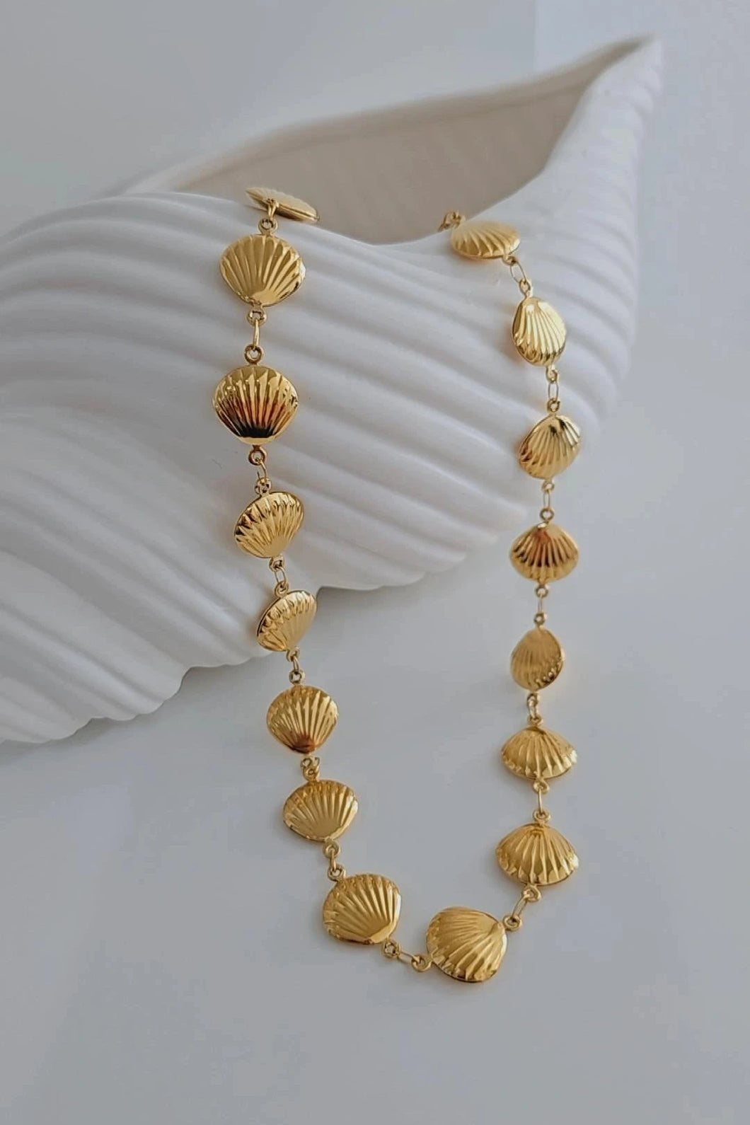 MILILANI NECKLACE