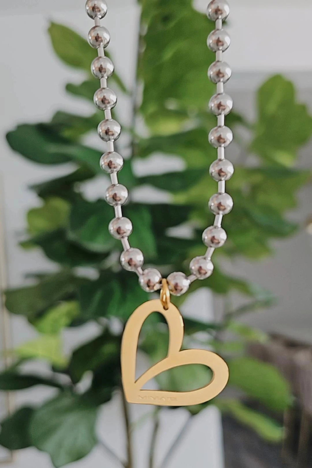 MIMA'S HEART NECKLACE