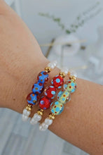 Load image into Gallery viewer, PEARLS BRACELET
