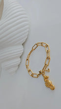 Load image into Gallery viewer, HANA BRACELET
